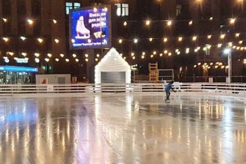 На Деміївці передчасно припиняє роботу ковзанка від Roshen