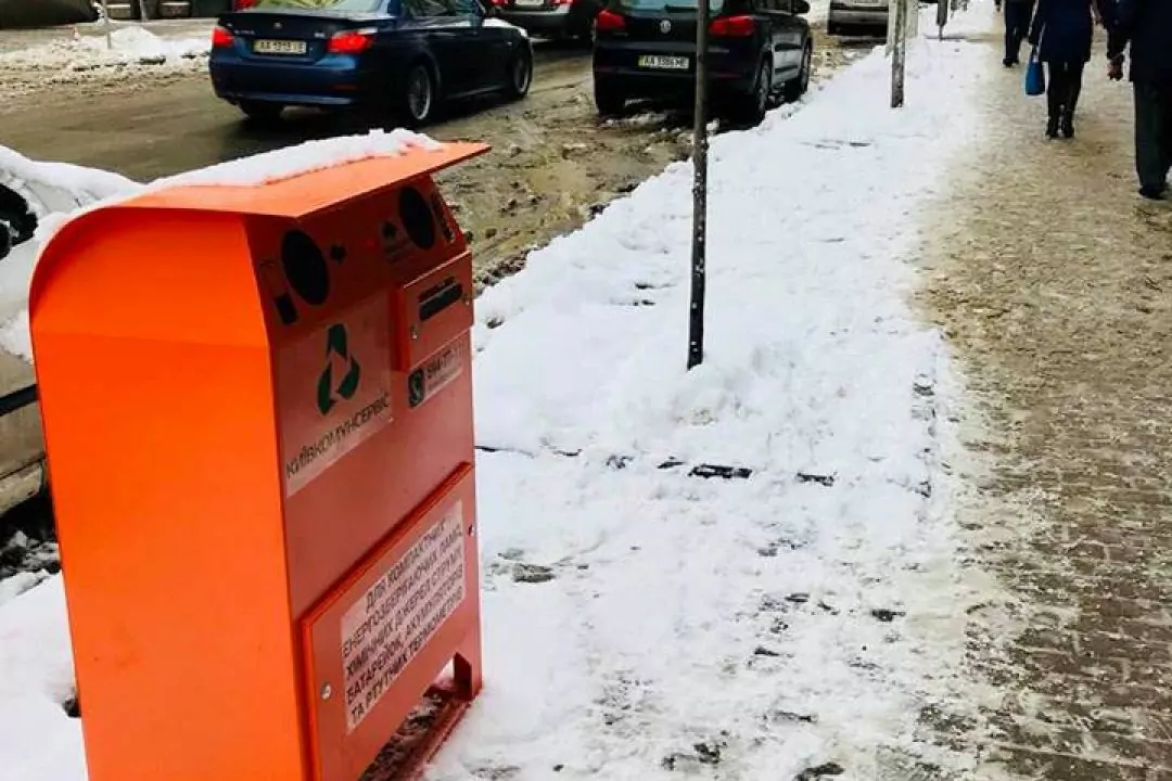 У Києві з січня утилізували майже 20 тисяч ламп