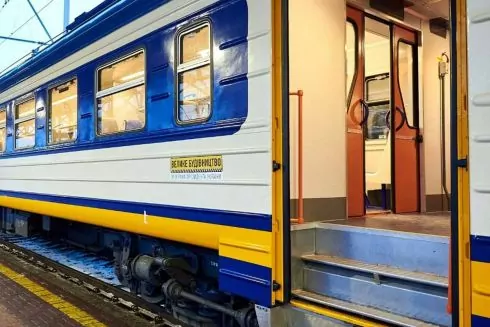 У Києві міська електричка відновлює рух за повноцінним кільцевим маршрутом: перелік зупинок