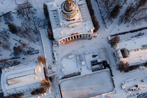 ВДНХ делает платным транзитный проезд транспорта на свою территорию