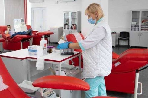 Як зараз допомогти медикам: волонтерство, донорство та спецрахунок МОЗ