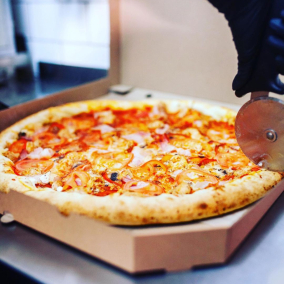 На Соломенке открылась пиццерия Go Go Pizza от команды херсонцев