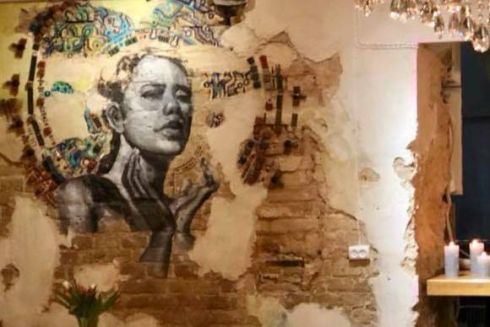 На Михайлівській вулиці відкрилася креветочна