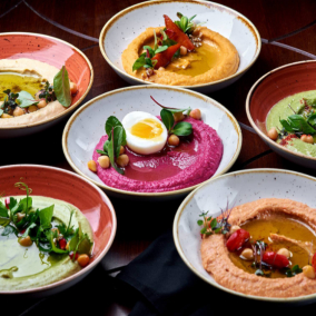 На Печерске открылся ресторан ближневосточной кухни Hummus Bar