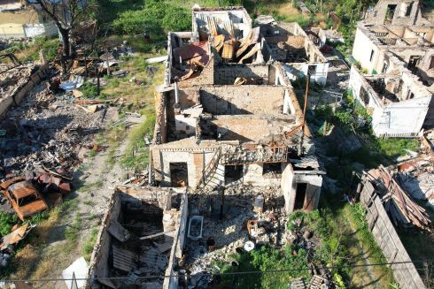 Balbek Bureau хоче відновлювати зруйновані будинки в селах, зберігаючи їхню автентику