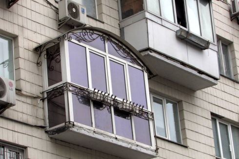 «Балконний шик»: у Києві пройде лекція про дивні балкони