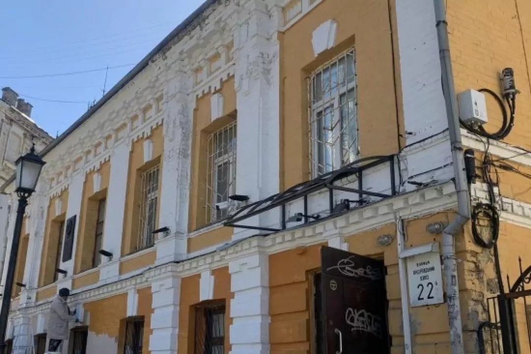 На Андріївському узвозі приводять до ладу історичну садибу Брашевського