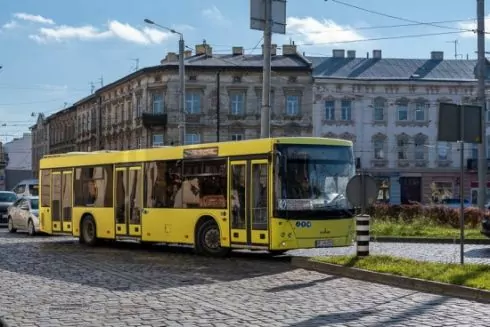 Щоб зробити всі зупинки Львова інклюзивними, необхідно 65 млн гривень