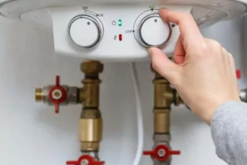 Бойлери у Києві споживають третину електроенергії одного блоку АЕС &ndash; експерт