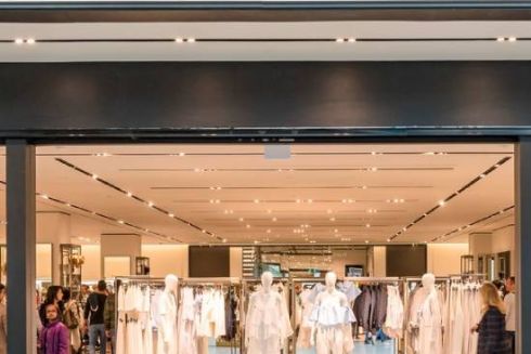 3 квітня у Києві відновлять роботу магазини Zara і Bershka