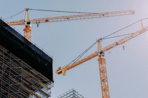 Київ виділить 2,56 млрд грн “Київміськбуду” для добудови закинутих ЖК