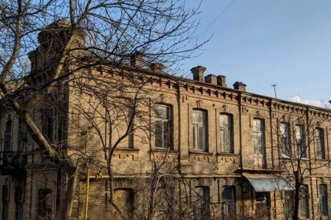 Історичну садибу Котунського на Татарці виставили на продаж