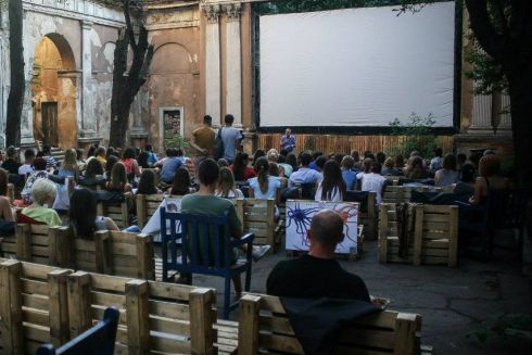 Как в Одессе возродили заброшенный кинотеатр под открытым небом