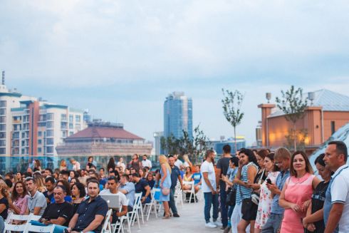 На даху київського ЦУМу стартує літній сезон концертів: що у програмі