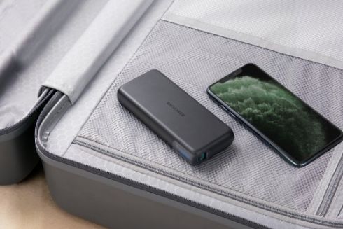 5 недорогих павербанків для ноутбуків, які допоможуть працювати без світла