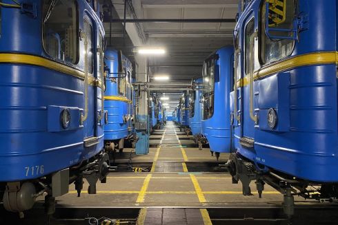 Варшава поможет Киеву ремонтировать вагоны метро российского производства