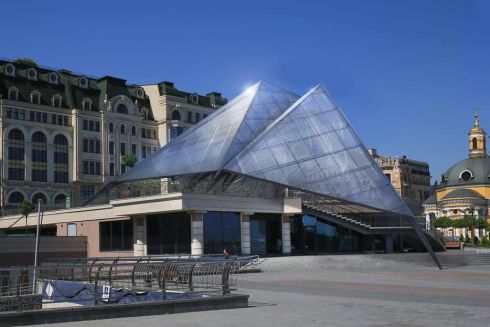 На конкурс Ukrainian Urban Awards подали проєкт Музею історії на Поштовій площі. Він включає торговий центр