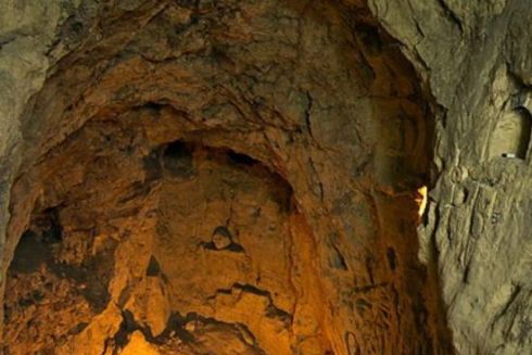 Державі повернули ліс Київського лісгоспу та печеру Геонавт, які незаконно роздали під забудову