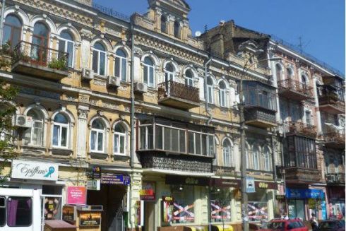 Нижній Вал очистили від реклами