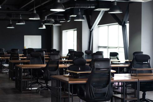 У Києві з'явилась нова мережа коворкінгів Your Coworking з автономним живленням та опаленням