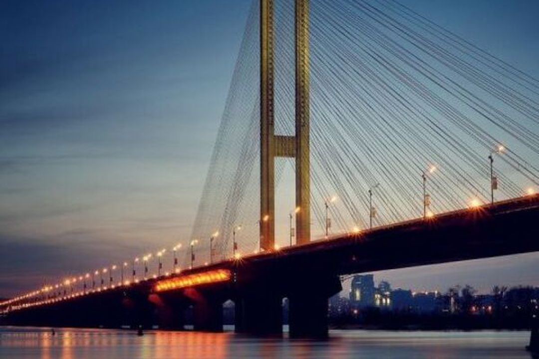 Закритий Південний міст планують відремонтувати за майже 100 млн гривень