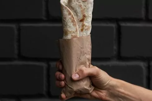 На залізничному вокзалі відкрили точку з авторською шаурмою Nunu