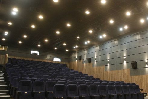 Кінотетар Жовтень відкрили після реконструкції