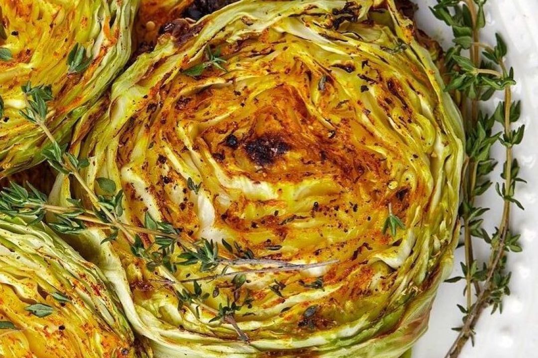 Що готувати з молодої капусти: 5 смачних страв