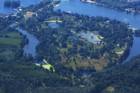 Забудовники хочуть знищити Галерний острів у Києві – КЕКЦ