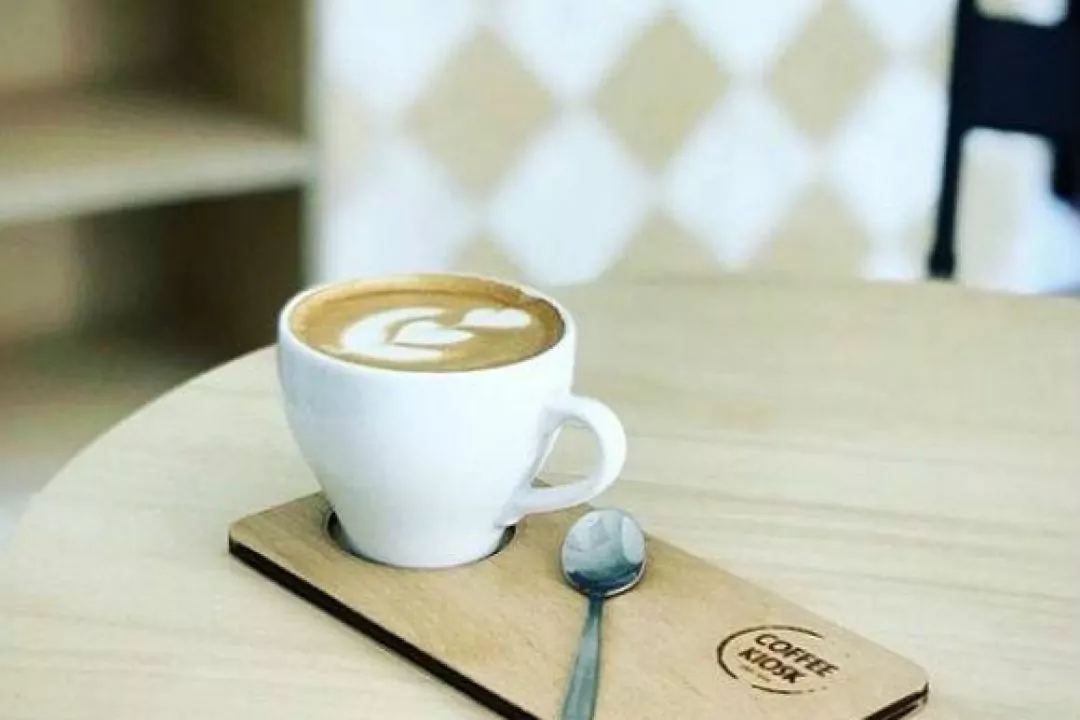 На Русанівці відкрився Coffee Kiosk з безлімітною фільтр-кавою