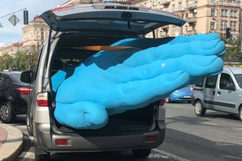 «Синюю руку» убрали с бульвара Шевченко