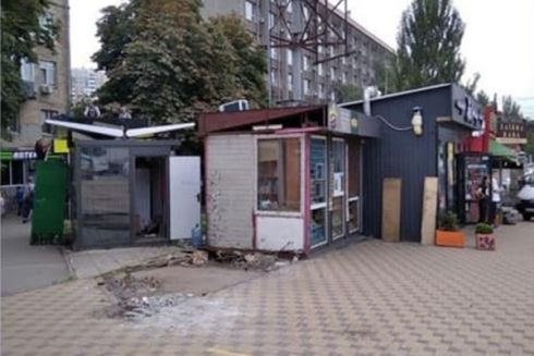 До и после: в КГГА показали, как вместо МАФов в городе обустраивают зеленые зоны