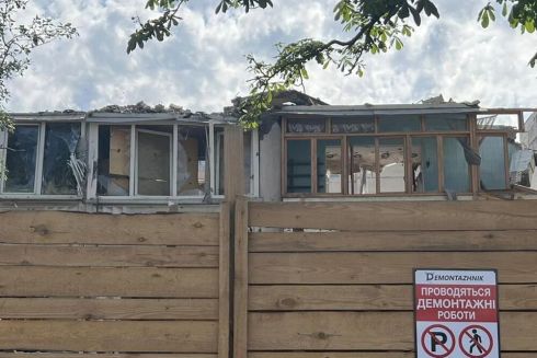 В Ірпені майже розібрали будинок, де було графіті Бенксі