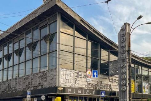 Аукціон з оренди Житнього ринку перенесли на квітень