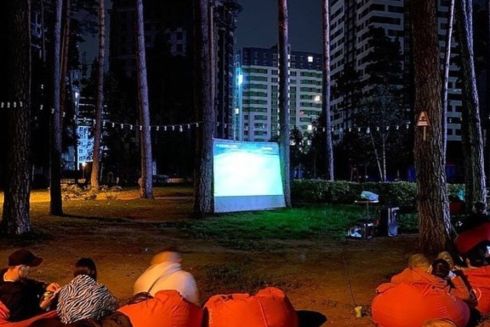 Де дивитись кіно просто неба: 6 літніх кінотеатрів Києва та Київщини