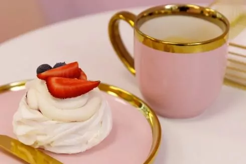 В Киеве переселенка из Харькова открыла новое кафе &laquo;Rose&raquo; благодаря гранту