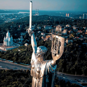 На Родине-матери установили трезубец