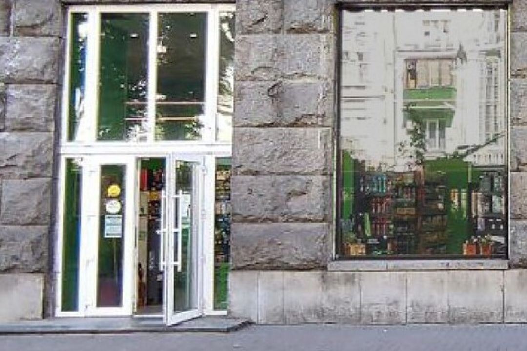 У "Київрекламі" показали, який вигляд можуть мати вивіски за новими правилами