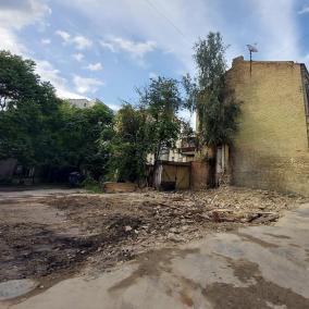 Дозвіл на "реконструкцію" знищеного будинку на Подолі надали у Мінкульті