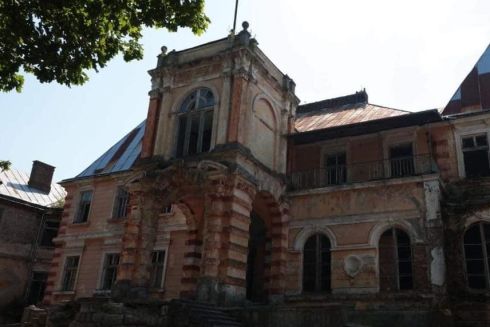 Во Львовской области планируют восстановить дворец 18 века