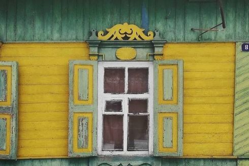 Instagram дня: як активісти відновлюють дерев'яну архітектуру Чернігівщини