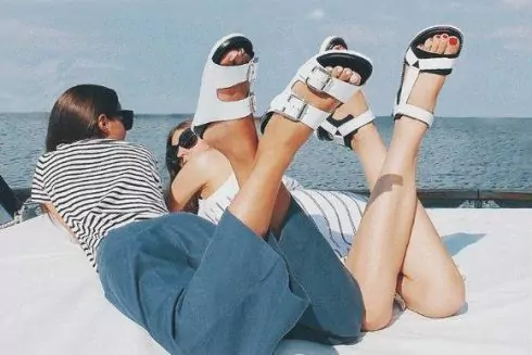 7 украинских брендов, которые шьют босоножки и сандалии