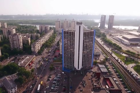Киевские гостиницы «Дружба» и «Турист» хотят использовать как жилье для переселенцев