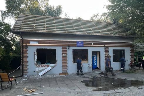 Ділянку Труханового острова звільнили від забудови та повернули громаді