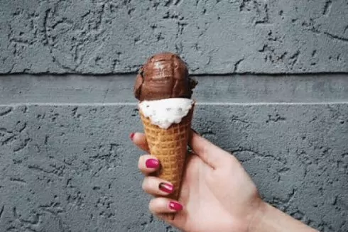 На Подолі відкрилося кафе з домашнім морозивом &laquo;Умка&raquo;