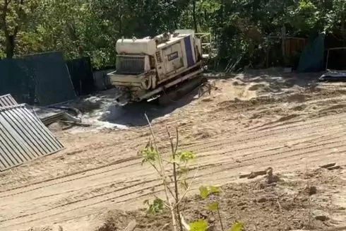 Застройщик начал подготовку к строительству 36-этажки вплотную к Александровской больнице