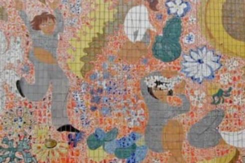 На Березняках уничтожили советское мозаичное панно