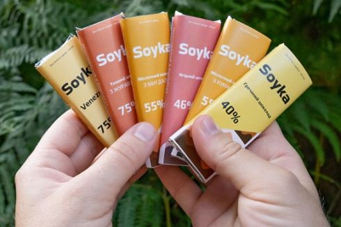 Переселенка з Краматорська виготовляє на Закарпатті крафтовий шоколад на гречаному чаї