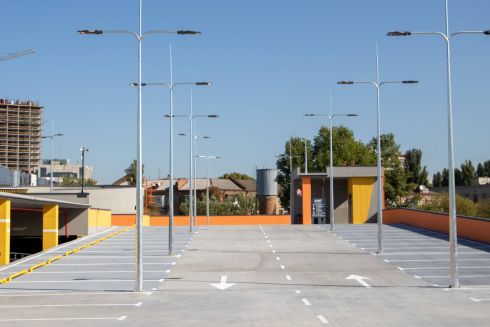 В Киеве продолжат строить новые паркинги. Появятся на Подоле и Европейской площади