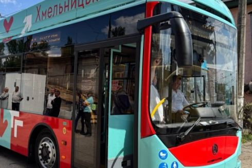 У Хмельницькому запускають інноваційний тролейбус: безшумний та з автономним ходом до 2 км